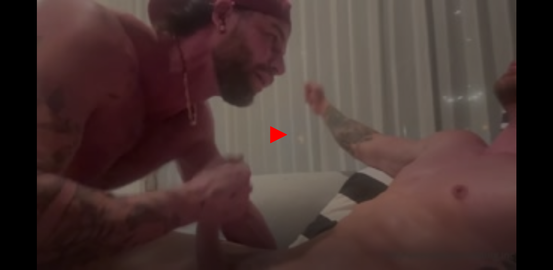 Thumbnail for Satisfying his favorite curved king - Duke sucks Drake
