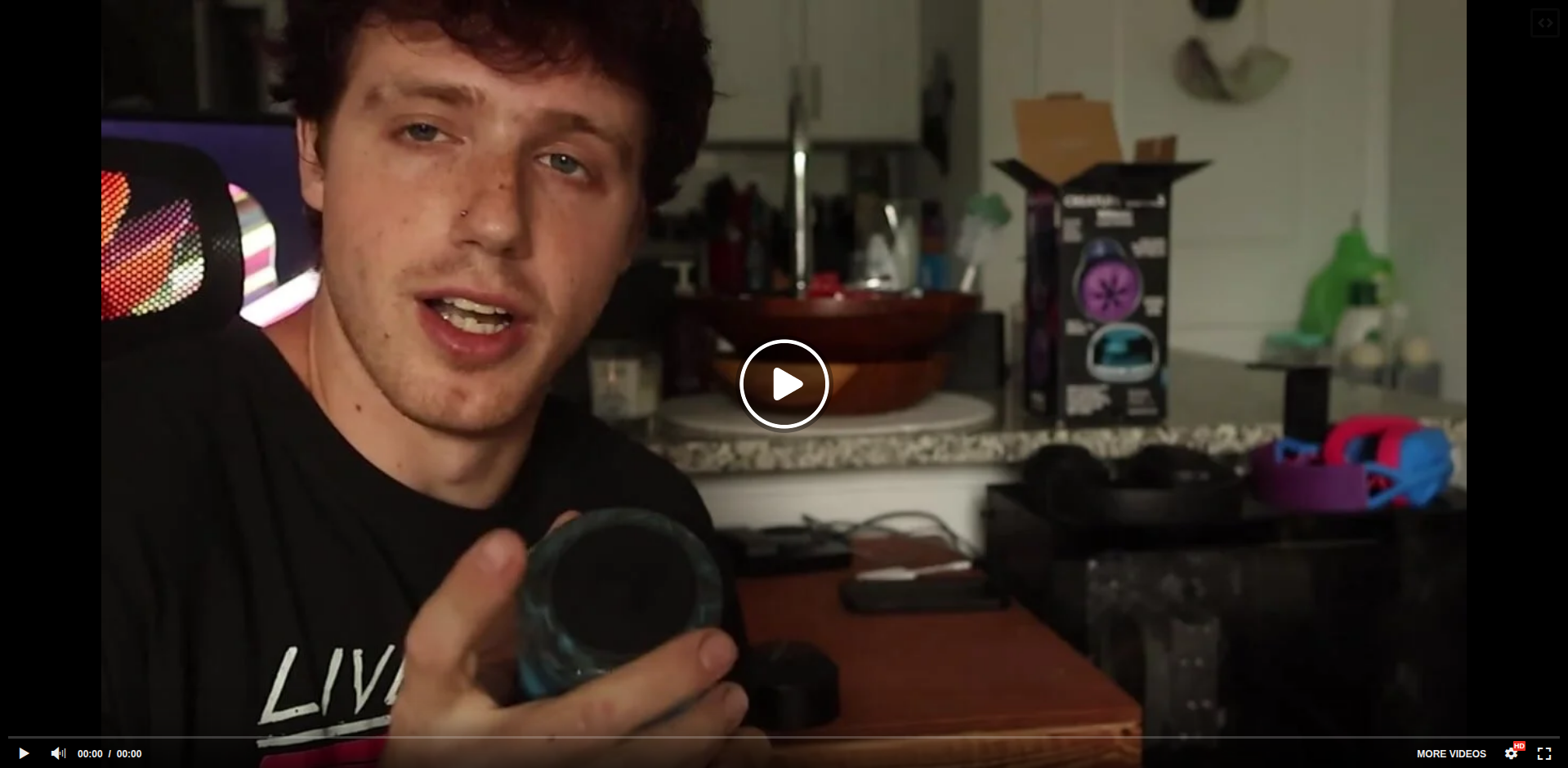 Thumbnail for Sexy Ginger Bates with Sex Toy - ThisVid.com