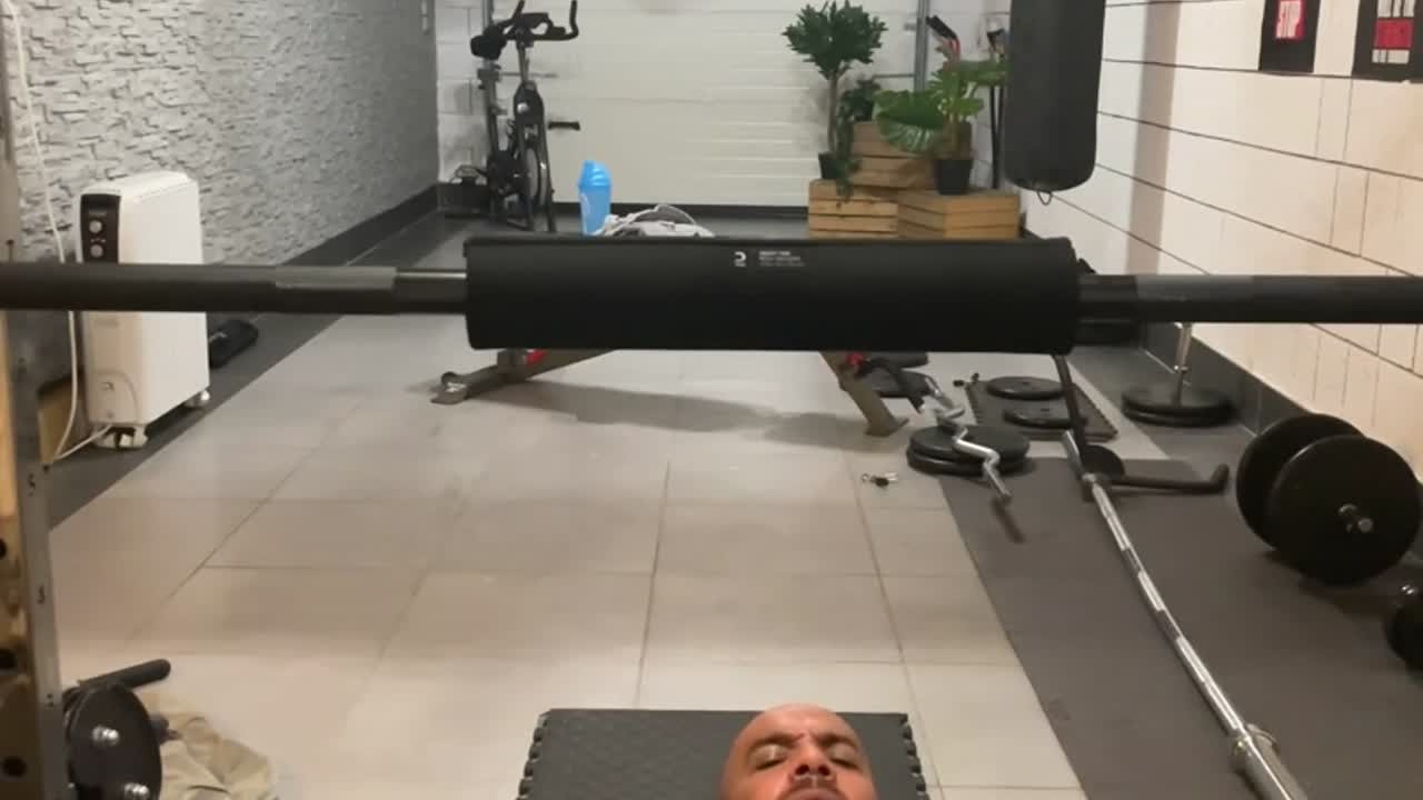 Thumbnail for JFF - ajxclusiveofficial - Had a fucking awesome leg workout and as usual...