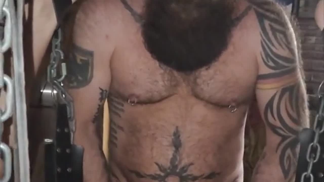Thumbnail for JFF - Montaz Morgan 2022-08-04 Tattooed beast using his knott toy on his boy