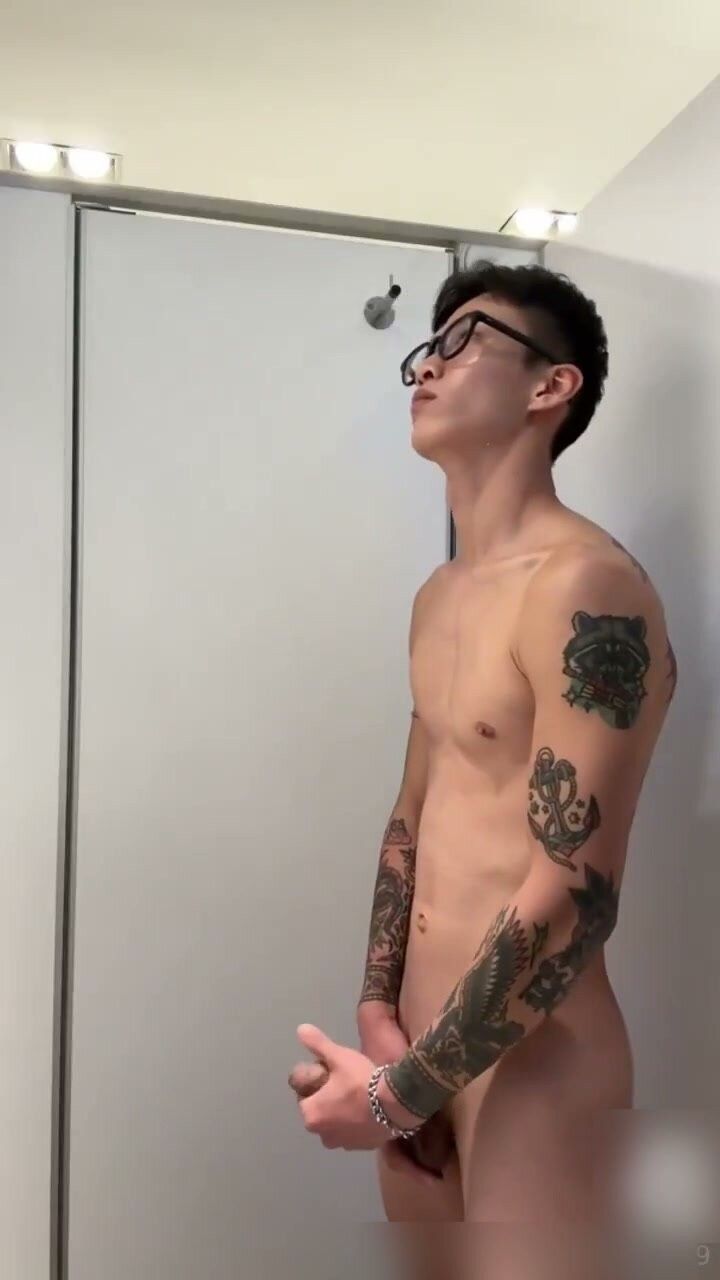 Thumbnail for Asian twink wanks and cums in a public toilet - ThisVid.com